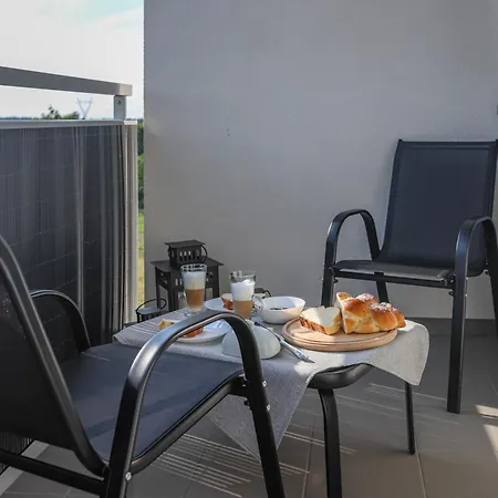 Loft Apartments Uniejow Exterior photo